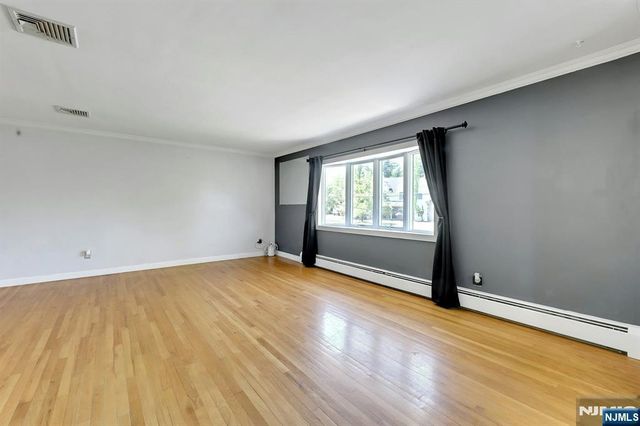 20 Bluehill Road, Norwood, NJ 07648