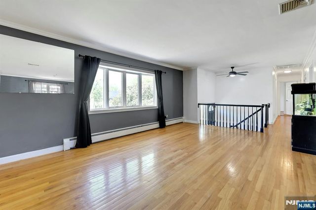 20 Bluehill Road, Norwood, NJ 07648
