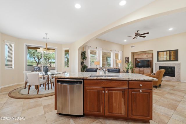 60782 E Arroyo Vista Drive, Oracle, AZ 85623