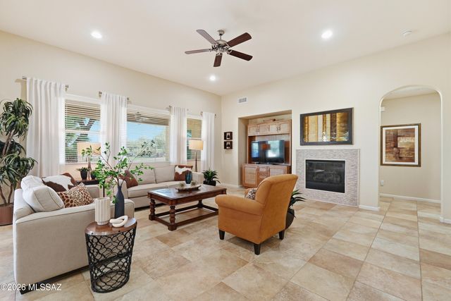 60782 E Arroyo Vista Drive, Oracle, AZ 85623