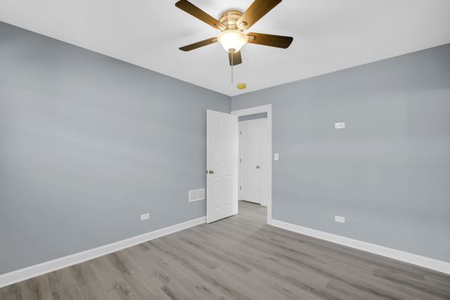 4321 W Augusta Boulevard, Chicago, IL 60651