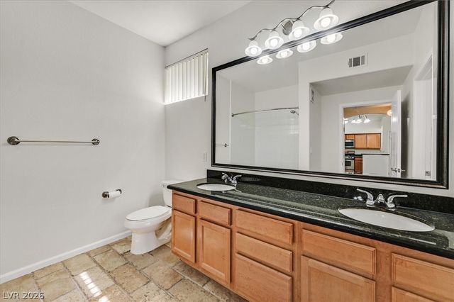 1709 King James Street 204, Las Vegas, NV 89144