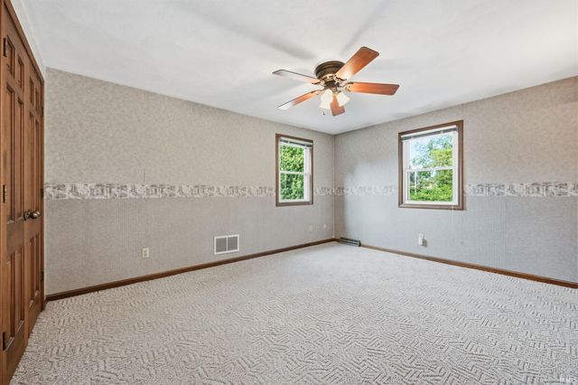 1829 Edward Lane, Anderson, IN 46012