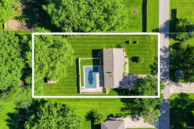 1829 Edward Lane, Anderson, IN 46012