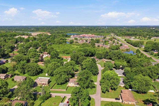1829 Edward Lane, Anderson, IN 46012