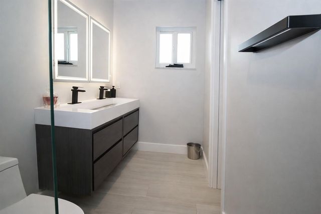 6301 NW 31st Way, Fort Lauderdale, FL 33309