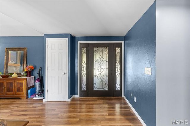 2200 Saint Catherine Street, Florissant, MO 63033