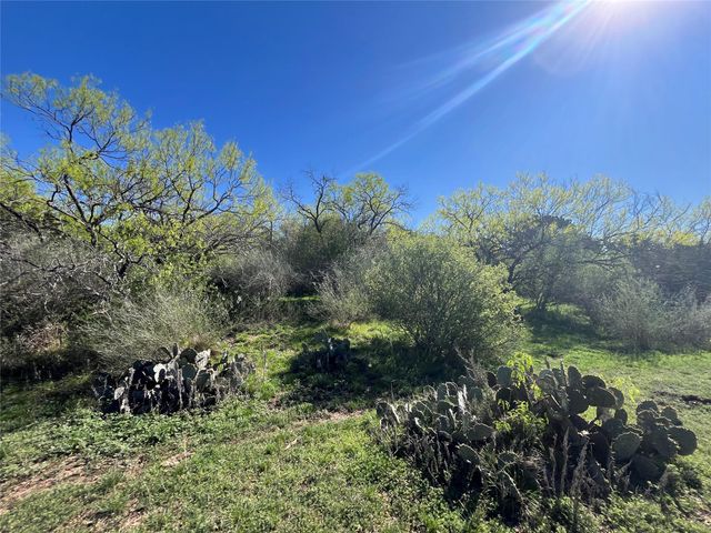 1218 Private Road 1377, Lampasas, TX 76550
