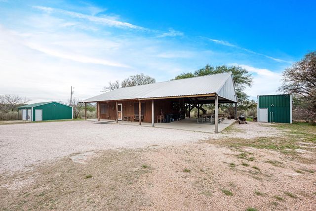 1218 Private Road 1377, Lampasas, TX 76550