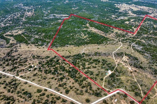 1218 Private Road 1377, Lampasas, TX 76550