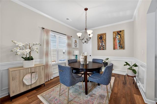 3131 Bonnes Dr, Lithonia, GA 30038
