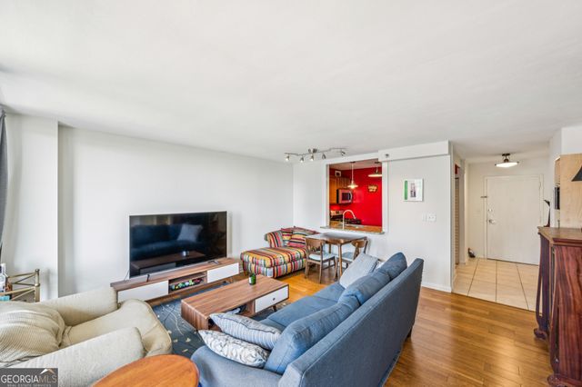620 Peachtree Street NE 1106, Atlanta, GA 30308