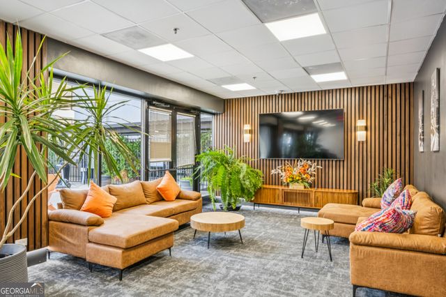 620 Peachtree Street NE 1106, Atlanta, GA 30308