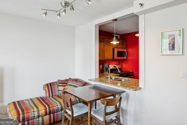 620 Peachtree Street NE 1106, Atlanta, GA 30308