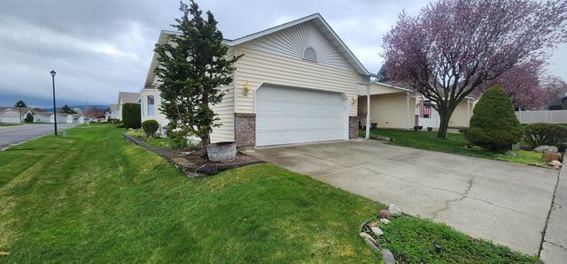 1722 S Newer Ln, Veradale, WA 99037