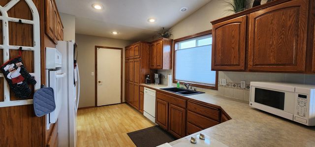 1722 S Newer Ln, Veradale, WA 99037