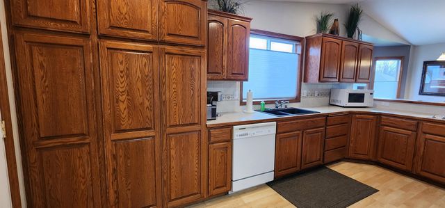 1722 S Newer Ln, Veradale, WA 99037