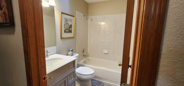 1722 S Newer Ln, Veradale, WA 99037