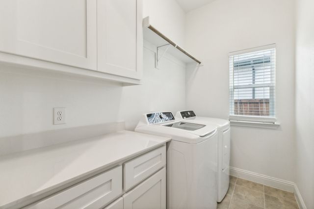 6644 Windfall Drive, Fort Worth, TX 76135