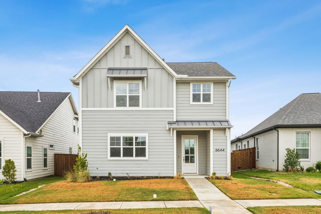 6644 Windfall Drive, Fort Worth, TX 76135