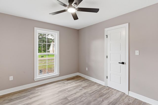 12 Shoemake Dr., Hattiesburg, MS 39402