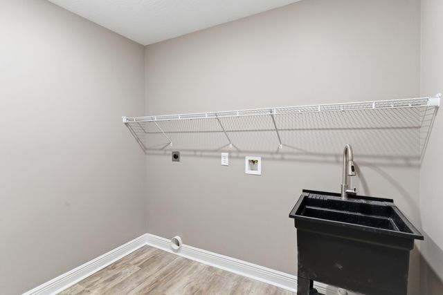 12 Shoemake Dr., Hattiesburg, MS 39402