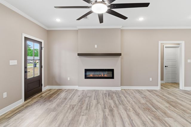 12 Shoemake Dr., Hattiesburg, MS 39402