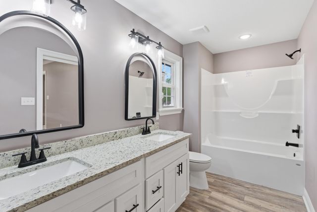 12 Shoemake Dr., Hattiesburg, MS 39402