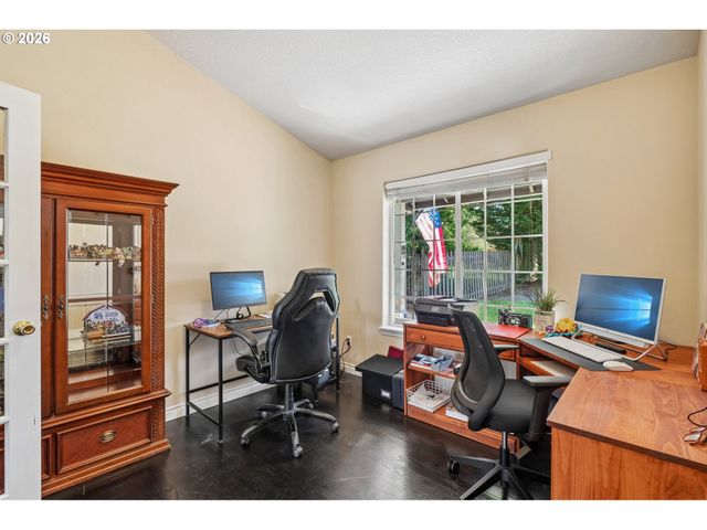 40348 THERESE St, Sandy, OR 97055