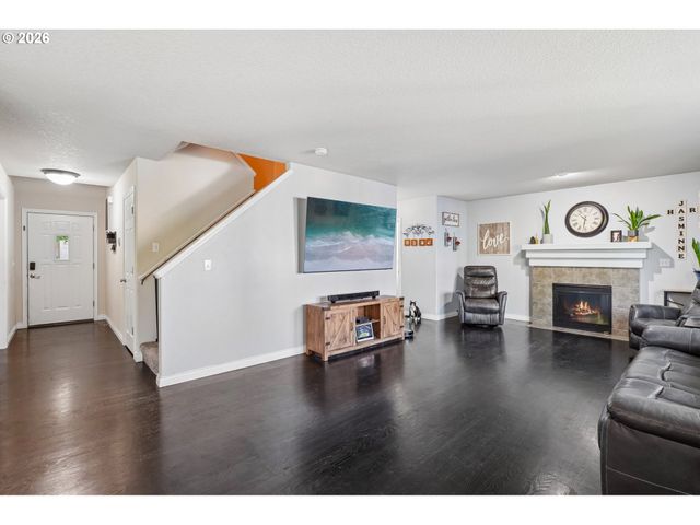 40348 THERESE St, Sandy, OR 97055