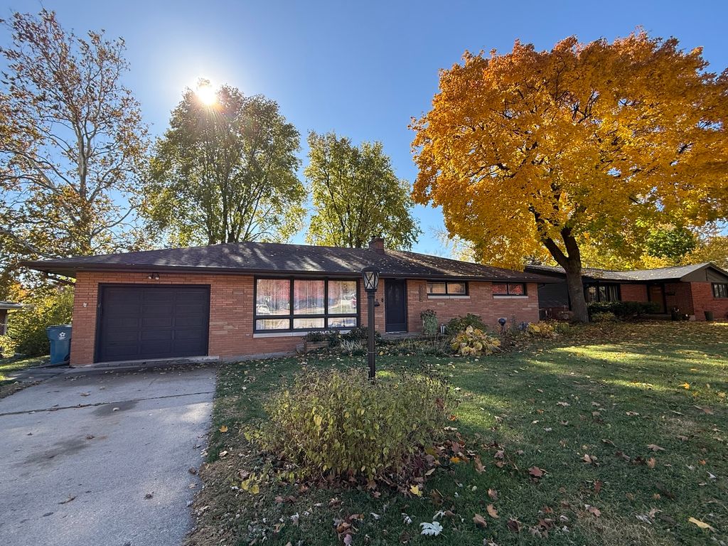 2116 14th Street, Peru, IL 61354