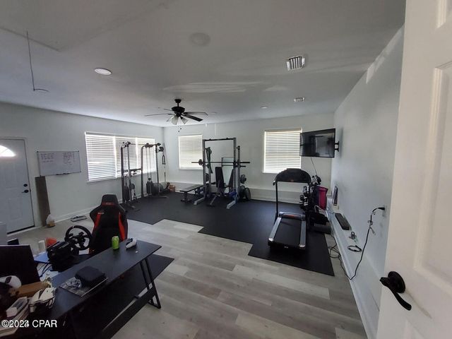 4339 Pine Tree Lane, Lynn Haven, FL 32444