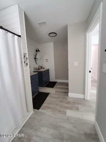 4339 Pine Tree Lane, Lynn Haven, FL 32444