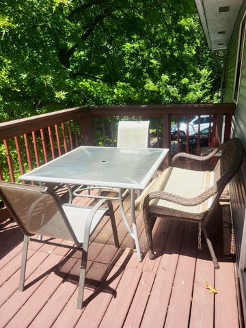 5171 N CREASY SPRINGS RD, Columbia, MO 65202