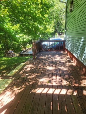 5171 N CREASY SPRINGS RD, Columbia, MO 65202