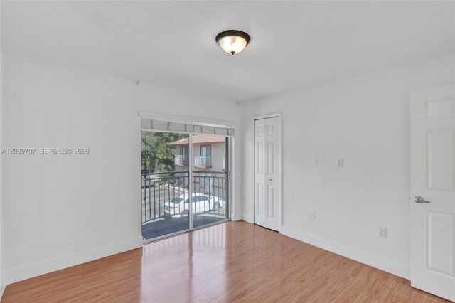 990 NW 78th Avenue 8E, Miami, FL 33126