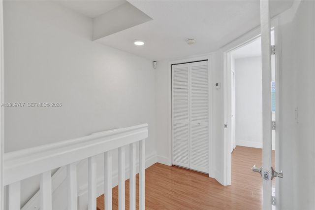 990 NW 78th Avenue 8E, Miami, FL 33126