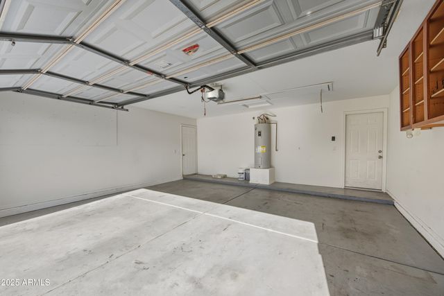 6978 W Kings Avenue, Peoria, AZ 85382