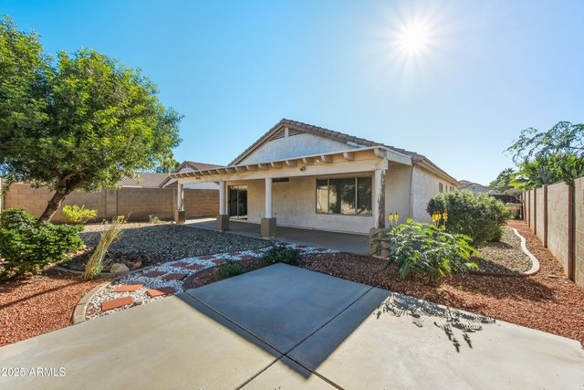 6978 W Kings Avenue, Peoria, AZ 85382