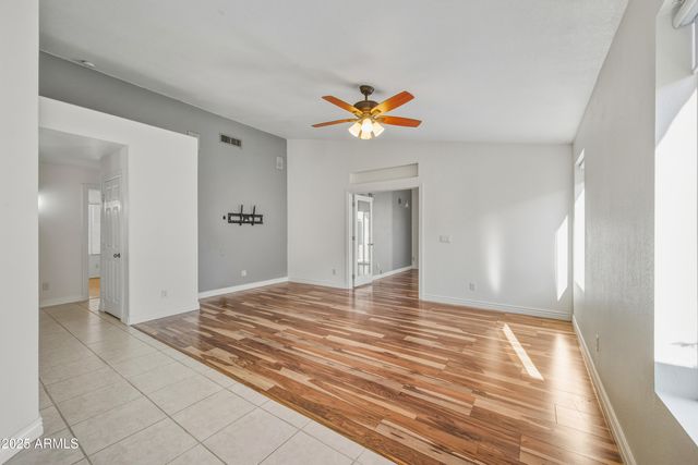 6978 W Kings Avenue, Peoria, AZ 85382