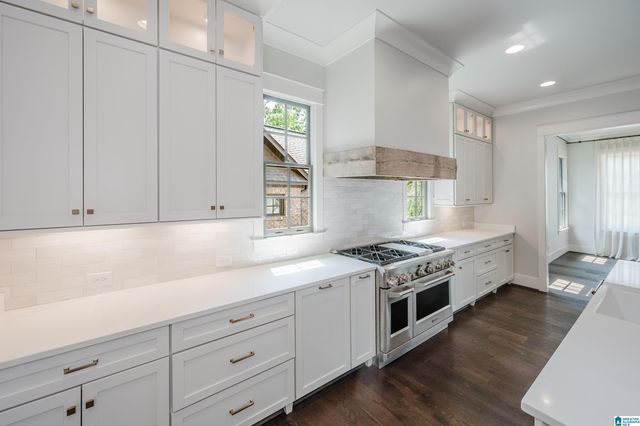 115 PERRY PLACE, Birmingham, AL 35242