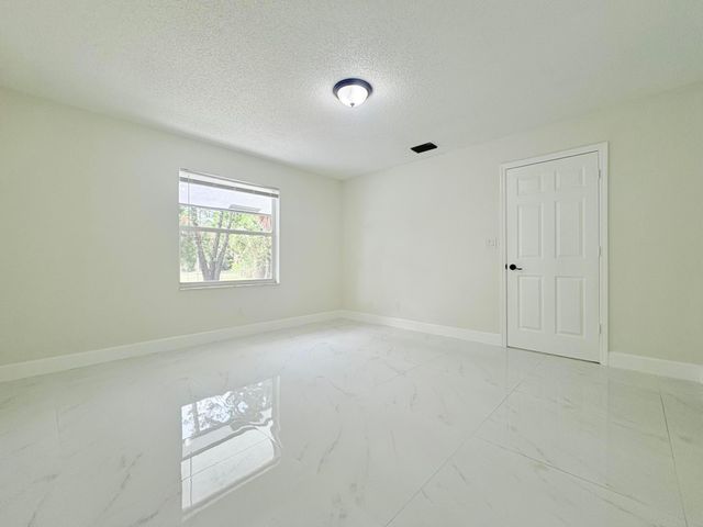 14523 Flamingo Road, Loxahatchee Groves, FL 33470