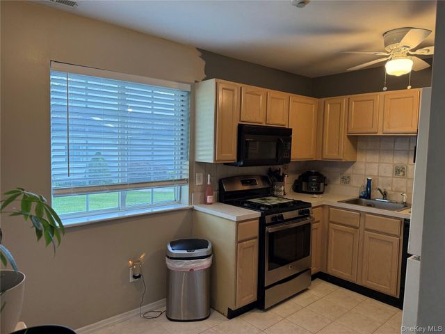104 Owls Nest Court, Manorville, NY 11949