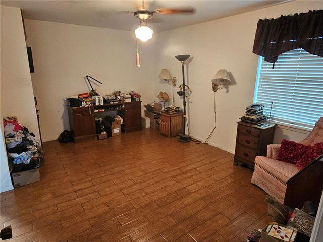 1110 Missouri Street, South Houston, TX 77587