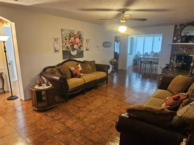 1110 Missouri Street, South Houston, TX 77587