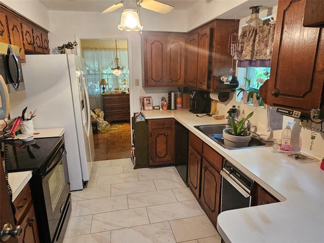 1110 Missouri Street, South Houston, TX 77587