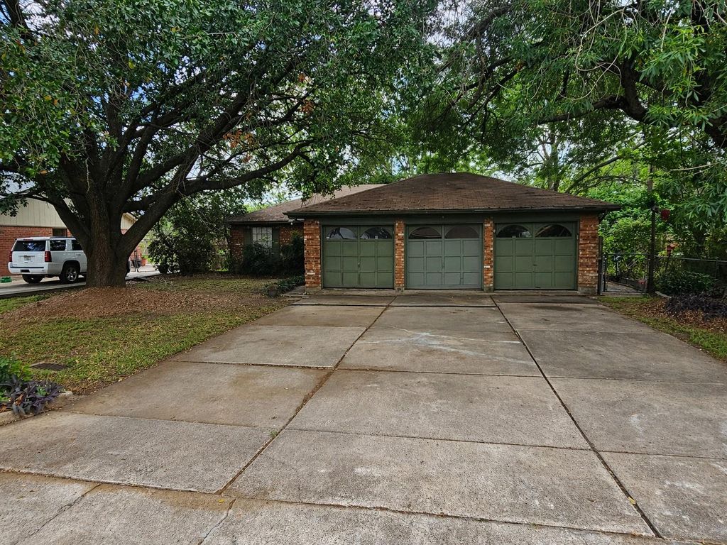 1110 Missouri Street, South Houston, TX 77587