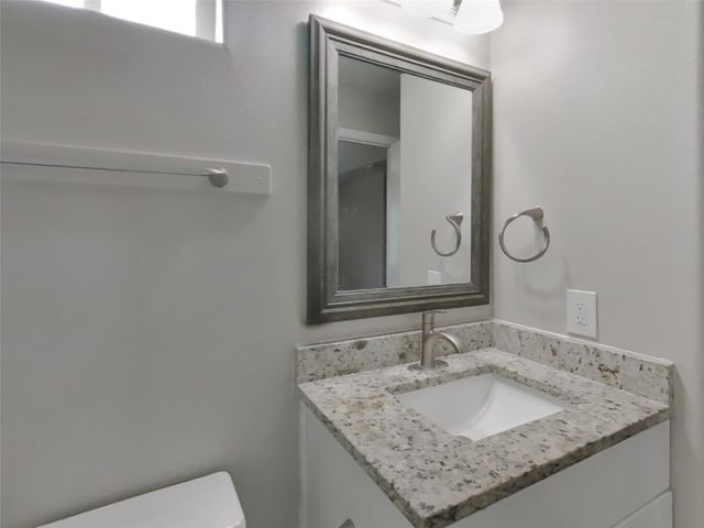 5521 Rio Alamo Street, Rosharon, TX 77583