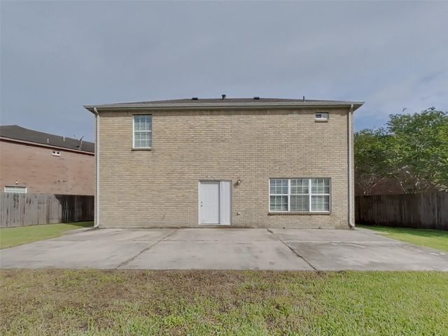 5521 Rio Alamo Street, Rosharon, TX 77583