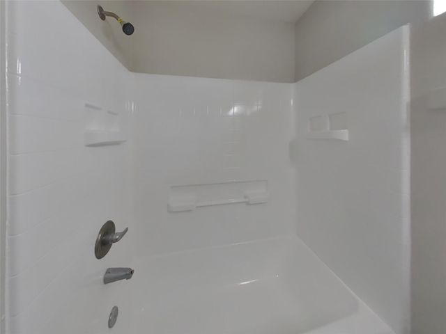 5521 Rio Alamo Street, Rosharon, TX 77583